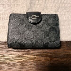 Coach Medium Corner Zip Wallet In Signature Canvas